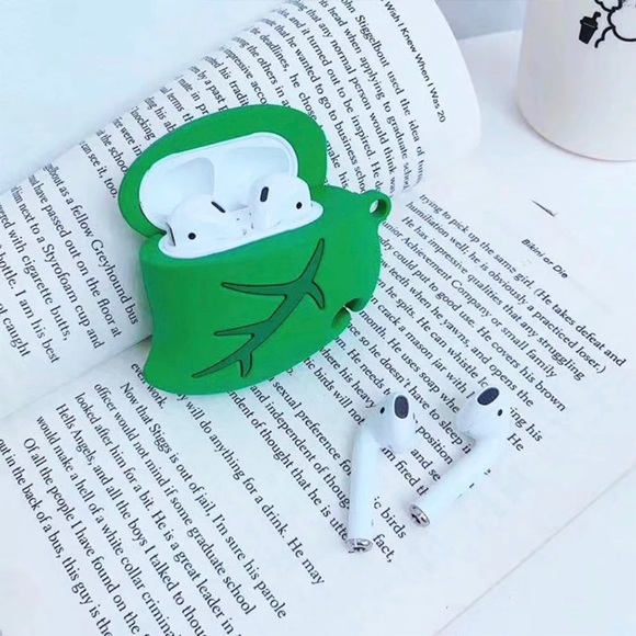 Animal Crossing Tom Nook Leaf Case AIRPODS 1 2 3D - Picture 4 of 6